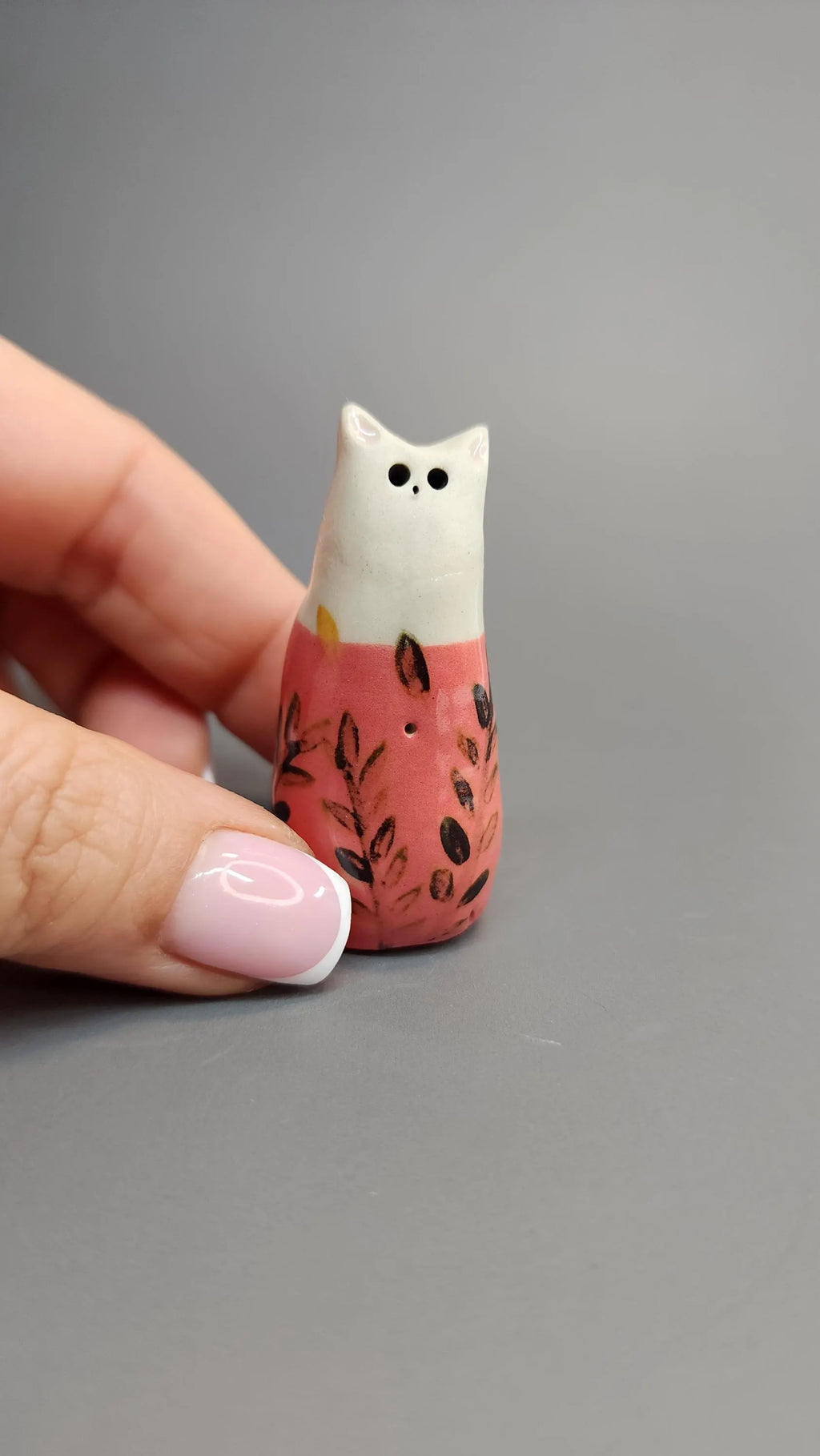 Floral Ceramic Cat by MW Ceramics
